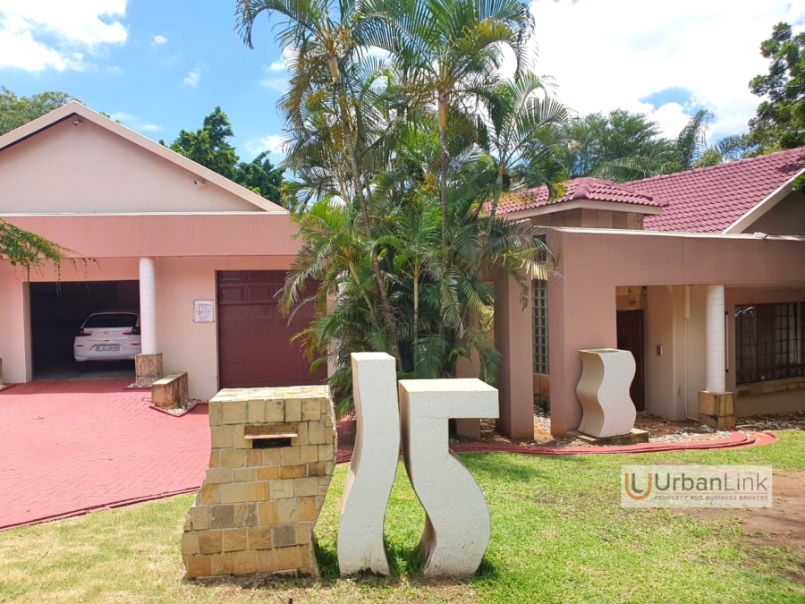 4 Bedroom Property for Sale in Safari Gardens North West